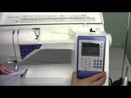 The husqvarna viking® sapphire™ 965q offers many features to assist and guide you throughout your sewing. Husqvarna Viking Sapphire 930 49 Hand Look Quilt Stitch Youtube Viking Sewing Machine Machine Quilting Quilt Stitching