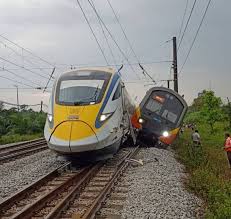 It is served by the port klang line. One Rider Hurt After Ets Komuter Trains Collide Video Asia Newsday