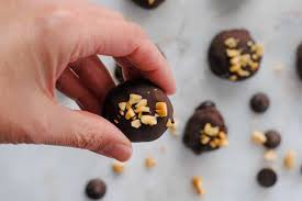 Frozen Chocolate Peanut Butter Banana Bites Never Any Thyme