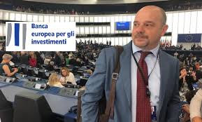 Il fei è specializzato nei finanziamenti a favore di midcap e piccole imprese. Bei Ennesimo Flop Dell Ue Finiti I Soldi Per I Prestiti Alle Medie E Piccole Imprese Intervento Di Valentino Grant