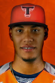 Raymond Abreu's Instagram, Twitter & Facebook