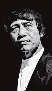 IMMER EINEN SCHRITT VORAUS"