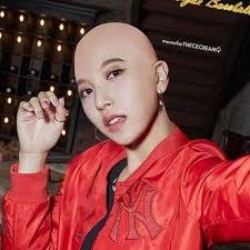 Dani Liddell (@momordred) • Facebook, Connect with friends