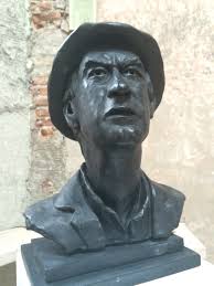 Sculptures of Friends: Irish & Dublin Greats.