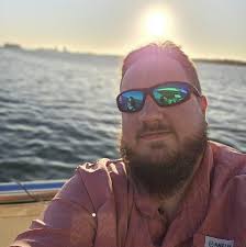 What are some free or often visited places in Pensacola, FL for ghost  hunting?