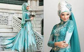 Check spelling or type a new query. 12 Gaun Pernikahan Hijab Bertema Turquoise Untuk Datangkan Kesan Sejuk Di Resepsimu