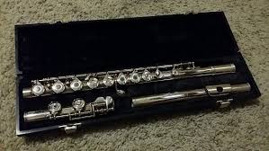 gemeinhardt 3s solid silver flute plus tons of extras