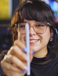 Sin límites: tres ilustradores exploran el poder de la Galaxy Tab S10