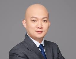 Eric Su's Instagram, Twitter & Facebook