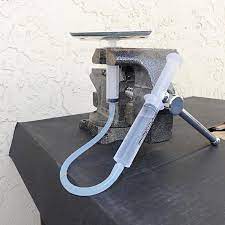 The concept of the hydraulic press is based on pascal's theory, which states that when pressure is applied on fluids in an enclosed system, the pressure throughout the system always remains constant. Jack It Up Lift A Load Using Hydraulics Science Project