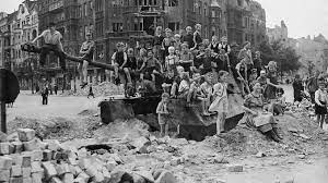 7 видео 55 380 просмотров обновлен 20 янв. Al Doilea RÄƒzboi Mondial Revista National Geographic Romania