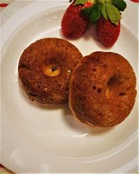 Beignets Cuits Au Four A L Erable Trempes Dans Le Sirop D Erable Beignets Recette Entremet Beigne Au Four