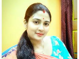 Jacqueline Jasmin's Instagram, Twitter & Facebook