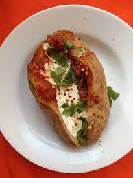 11 Ways To Top A Baked Potato The Mom 100 Recipes Healthy Eating Recipes Dinner Entrees