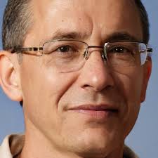 What are the main disagreements with Rupert Spira's teachings and what are  the rebuttals from different perspectives?