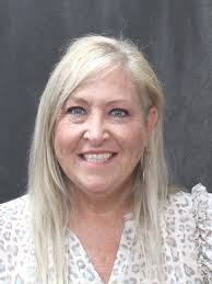 Wendy Owings's Instagram, Twitter & Facebook