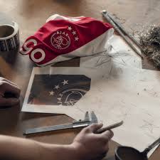 The league at a glance. B R Football On Twitter Ajax Melted Down The Eredivisie Trophy Turning It Into Over 42 000 Stars For Each Of Their Season Ticket Holders Giving Them A Piece Of The Trophy After They Spent Most