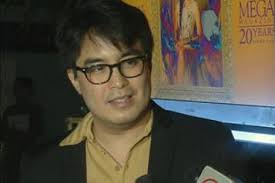 Juan miguel onemig rivera bondoc is a filipino actor and television host. Onemig To Wife See You In Court Abs Cbn News
