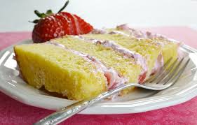 Pillsbury strawberry cake mix is so incredibly moist and the box says there's pudding in the mix and i believe it. French Vanilla Cake With Strawberry Creme Frosting The Joy Of Caking