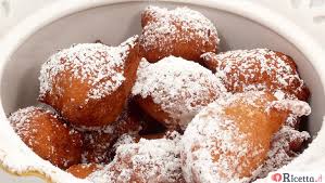 Pochi ingredienti facili da reperire e tanto, tantissimo gusto. Ricetta Frittelle Di Riso Consigli E Ingredienti Ricetta It