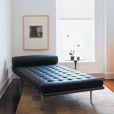 Monoqi Barcelona Liege Mobelanordnung Mobel Fur Kleine Raume Sofa Design
