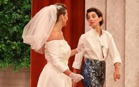 A página oficial de joana barrios, com ligações para o blog trashédia, para o programa armário, da rtp, e para o livro nhom nhom. Joana Barrios Vai Ou Nao Vai Com Cristina Ferreira Para A Tvi Eis A Resposta Da Chef Nova Gente
