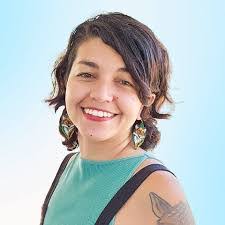 Reyna Olivas's Instagram, Twitter & Facebook