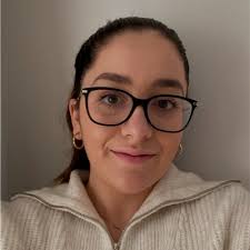 Happy new year everyone! 🌟🥳 Starting 2026 strong with an acceptance into  UCL MSc program for drug discovery and pharma management in sep 2026! This  is such an achievement and I cannot