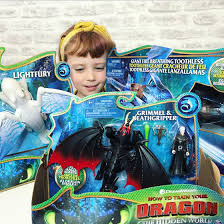 However as many of you know i am a dragon fan and spin master is making how to train your dragon 2 toys! How To Train Your Dragon The Hidden World Spin Master Toys Dear Mummy Blog
