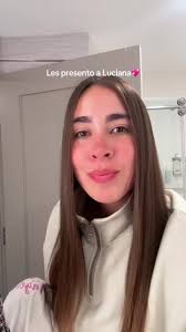 Presentando a Luciana, la niña colombiana que encanta