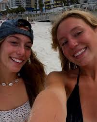 Angelina Rosa (@angelinarosa1812) • Instagram photos and videos