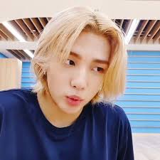 2020 6 30 Hyunjin S Practice Room Vlive Stray Kids Icon Kids
