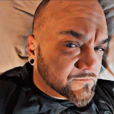 Any can recommend a good garage door company