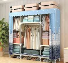 Untuk menghemat ruang kamar menjadi rapi, indah perlu adanya tempat penyimpanan baju, gaun, celana, jas, dan yang lain, maka dari itu kami memberikan solusi untuk tempat penyimpanan yang tepat dan. 5 Contoh Gambar Desain Lemari Pakaian Minimalis Modern Bang Izal Toy