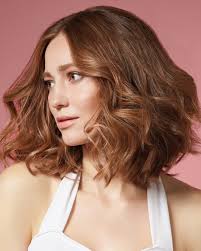 Helen Seward El Salvador ने नई...