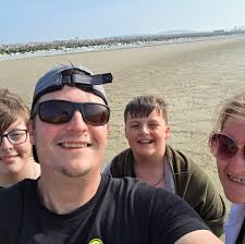 A workmate has asked me to recommend a budget kit for his young lad to try  fishing , was thinking the method would probably easiest for them , but is  there like