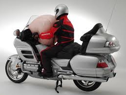 Find more than 150,000 honda and other motorcycles for sale at motohunt. Honda Goldwing Gets Recalled For Airbag Issues Drivemag Riders