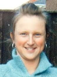 Family pay tribute to woman found stabbed to death in crashed car