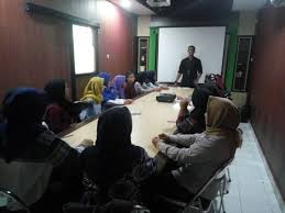 Prubahan status dari kantor cabang pembantu ke kantor cabang pusat apabila cabang tersebut sudah memenuhi kriteria sebagai cabang penuh dari kantor pusat. Disnakertrans Rekruitmen Tenaga Kerja Bumn Di Pt Pnm Persero