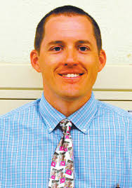 12 Community Profile