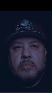 Chuy Gomez was live.