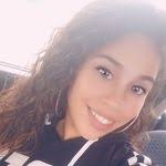 Lizette Negron's Instagram, Twitter & Facebook