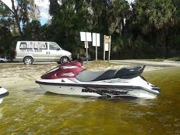 Going fast on a great sturdy jet ski, jus b curtious to otha boaters nd watch the waves. We Deliver Jet Ski Rentals 7 Fotos Bootsverleih Hudson Florida Vereinigte Staaten 34667