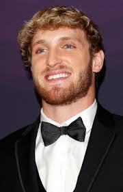 Logan Lang's Instagram, Twitter & Facebook