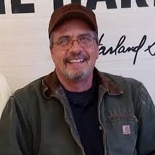 Lloyd Sparks's Instagram, Twitter & Facebook