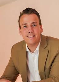 Cedric Patrick Vinckier is the Director of Food and Beverage at The  Singapore EDITION, Bringing Michelin-Star Expertise