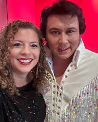 I don't own any Bling, but when our Keller Williams Heritage office says to  come party at The Witte Museum Las Vegas Style, for our Awards Party, you  better believe I hopped