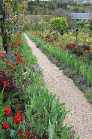 Monet Giverny8 Monet Garden Giverny Beautiful Flowers Garden Beautiful Gardens