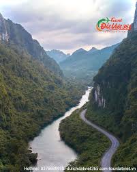 Nhà nghỉ hoàng hải (ga đồng hới), khách sạn hằng nga ( đường lý. Kham Pha Thien Nhiem Suá»'i NÆ°á»›c Moá»c Quáº£ng Binh
