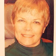 Can I plant tulip bulbs and zinnia seeds together in the fall and summer?